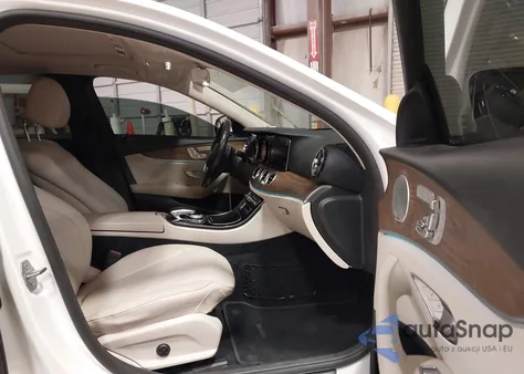 2017 Mercedes-Benz E 300 from USA, damaged, VIN WDDZF4JB1HA243213